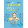 Un oiseau dans la classe